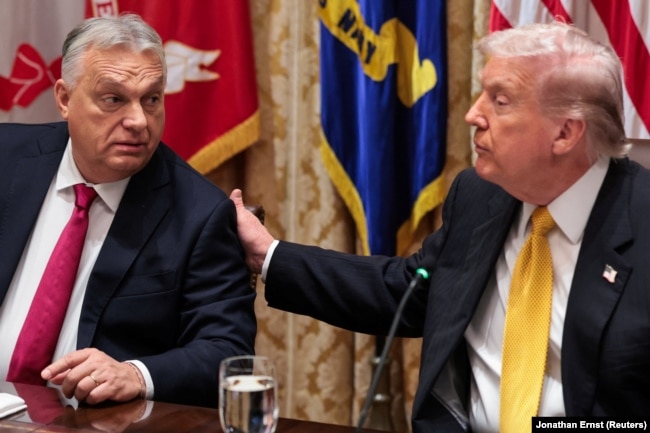 Президент США Дональд Трамп обідає з прем'єр-міністром Угорщини Віктором Орбаном у Білому домі у Вашингтоні, округ Колумбія, США, 7 листопада 2025 року