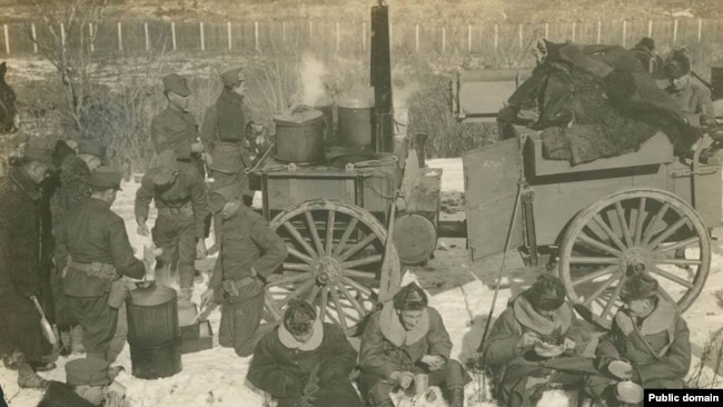 Американская полевая кухня в Сибири. 1919 г.