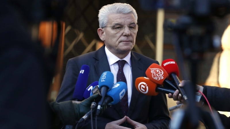 Džaferović smatra opravdanim britanske sankcije Dodiku i Cvijanović