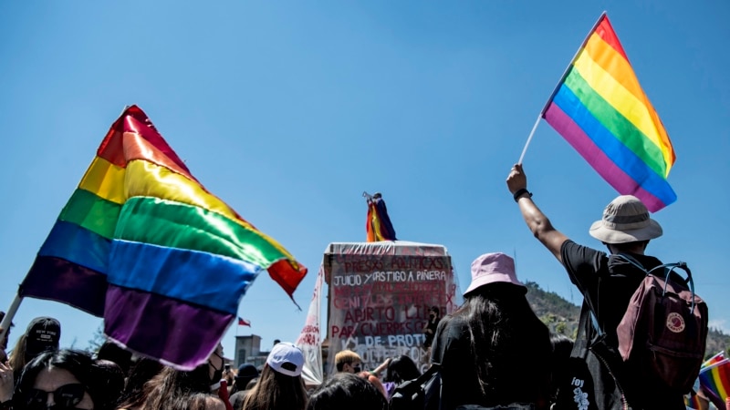 Kili miraton projektligjin për legalizimin e martesës të së njëjtës gjini