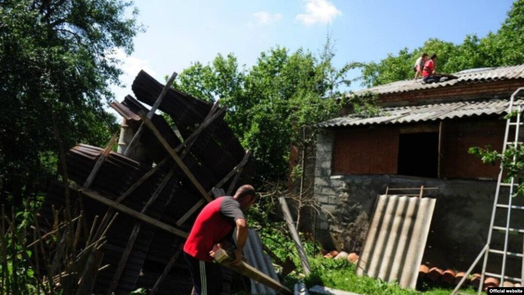 Помощь скоро будет, уверяют и в парламенте, и в правительстве
