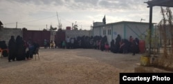 Tajik diplomats meet Tajik nationals in Al-Hawl camp to discuss their repatriation on December 9.