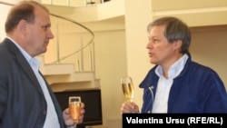 Ministrul agriculturii Vasile Bumacov și comisarul european Dacian Cioloș la Chișinău