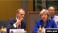 Donald Tusk și Theresa May, Bruxelles, 25 noiembrie 2018.