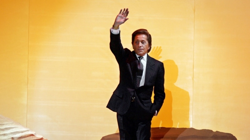 გარდაიცვალა ცნობილი იტალიელი მოდის დიზაინერი ვალენტინო