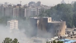تصویری از ساختمانی در زندان اوین پس از حملۀ اسرائیل