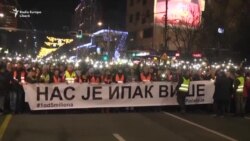 Marș tăcut la Belgrad