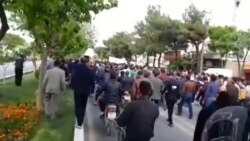 راهپیمایی تازه اعتراضی به خاطر کمبود حق‌آبه در اصفهان