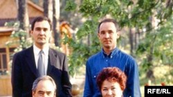 Татарстанның элекке президенты Миңтимер Шәймиев уллары Радик һәм Айрат иң бай гаиләләр исемлегендә 22 урында тора