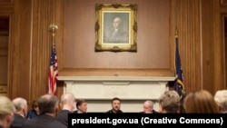 Владимир Зеленский встречается с сенаторами