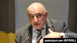 Բորիս Նավասարդյան, արխիվ 