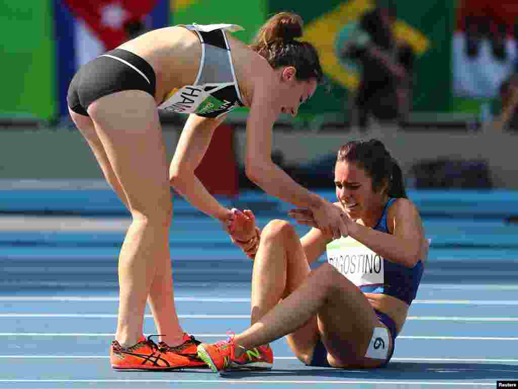 The spirit of good sportsmanship shone brightly when American runner Abbey D&#39;Agostino (right) and her 5,000-meter-race competitor Nikki Hamblin, of New Zealand, collided and fell to the track.&nbsp;Instead of jumping up and continuing to race, D&#39;Agostino stopped to help Hamblin get up. Later in the race, when the injured D&#39;Agostino was struggling to run, Hamblin stopped and assisted her. 