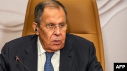 Ruski ministar vanjskih poslova Sergej Lavrov govori u Bahreinu 18. oktobra