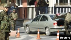 Во время обыске в одной из генеральских резиденций, Стамбул, 22 февраля 2010