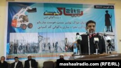 د ولسي جرګې استازی همایون همایون غونډې ته د وینا پرمهال