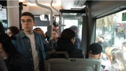 «Բացեք դուռը»․ Երևանում տրանսպորտի վարորդներն ու քաղաքացիները՝ խառնաշփոթի մեջ