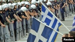 Atina: Grci protestuju protiv mera štednje, 15. jun 2011.