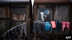 Migranti u napuštenom vagonu, Beograd