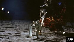 Луна, 20 июля 1969