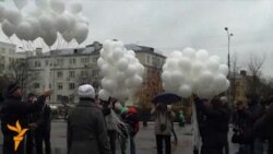130 шаров в небе над Дубровкой 