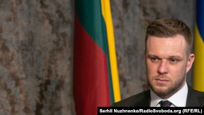Європа не має фінансувати тирана Путіна, який на ці гроші купує танки» – глава МЗС Литви