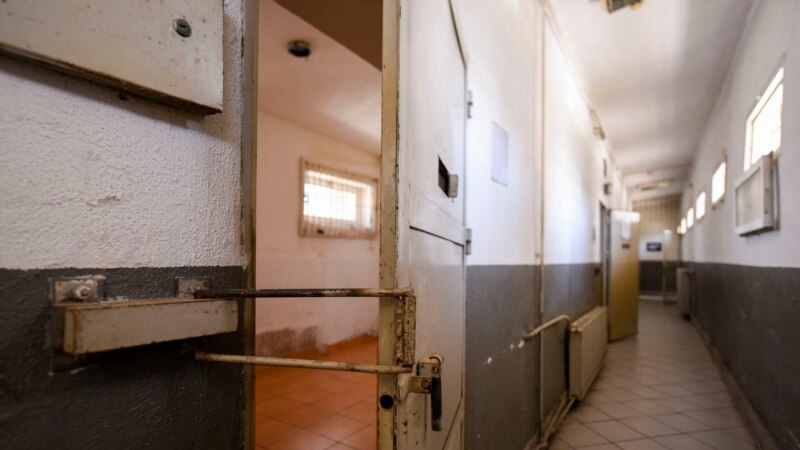 “Burgu i idealit” në ish-qendrën e paraburgimit
