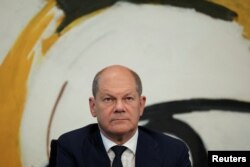 Cancelarul Olaf Scholz a prezentat, duminică, cel de-al treilea pachet de măsuri din ultimul an menite să ajute populația și afacerile să facă față efectelor majorărilor de preț din energie.