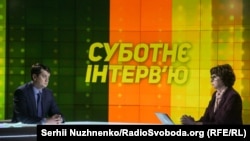 Дмитро Разумков (л) у студії Радіо Свобода