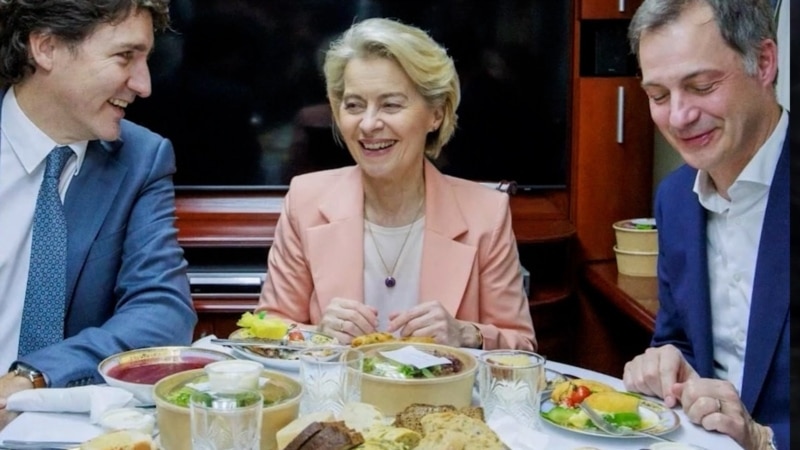 “Diplomaci në pjatë”: Çfarë hanë liderët botërorë sa janë në tren për Ukrainë?