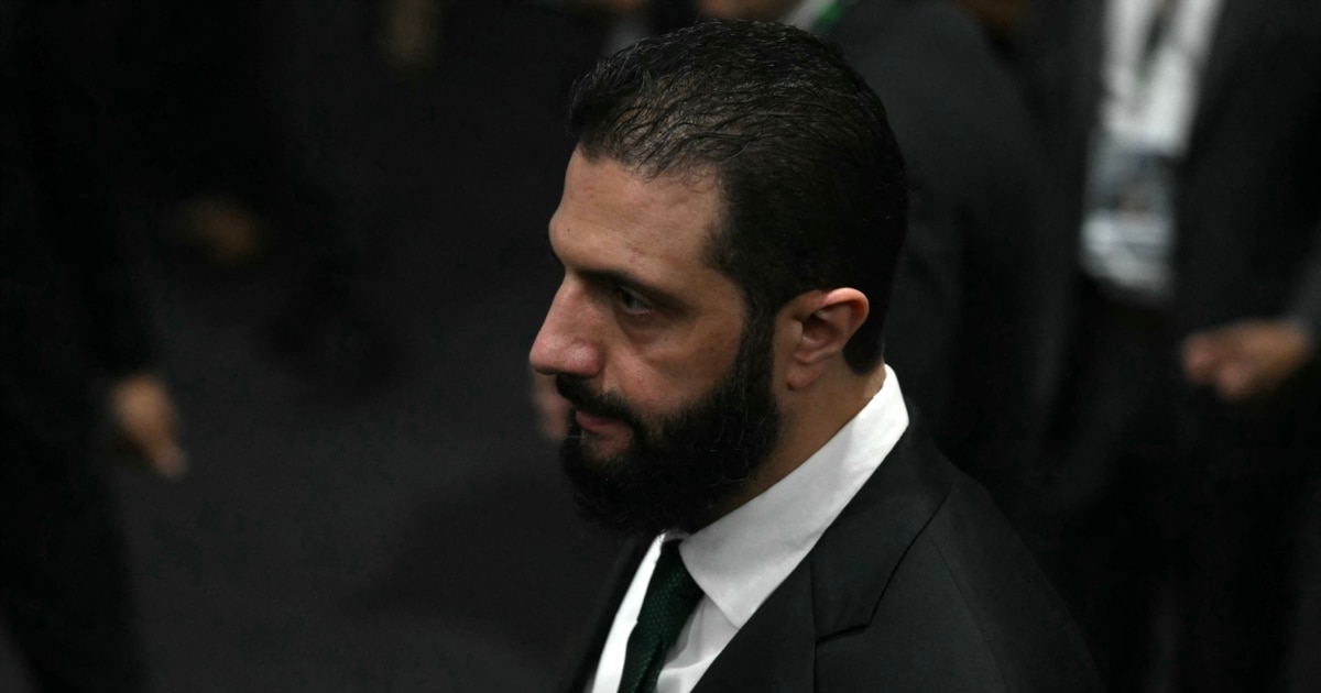 სირიის დროებითი პრეზიდენტი აშშ-ში ჩავიდა