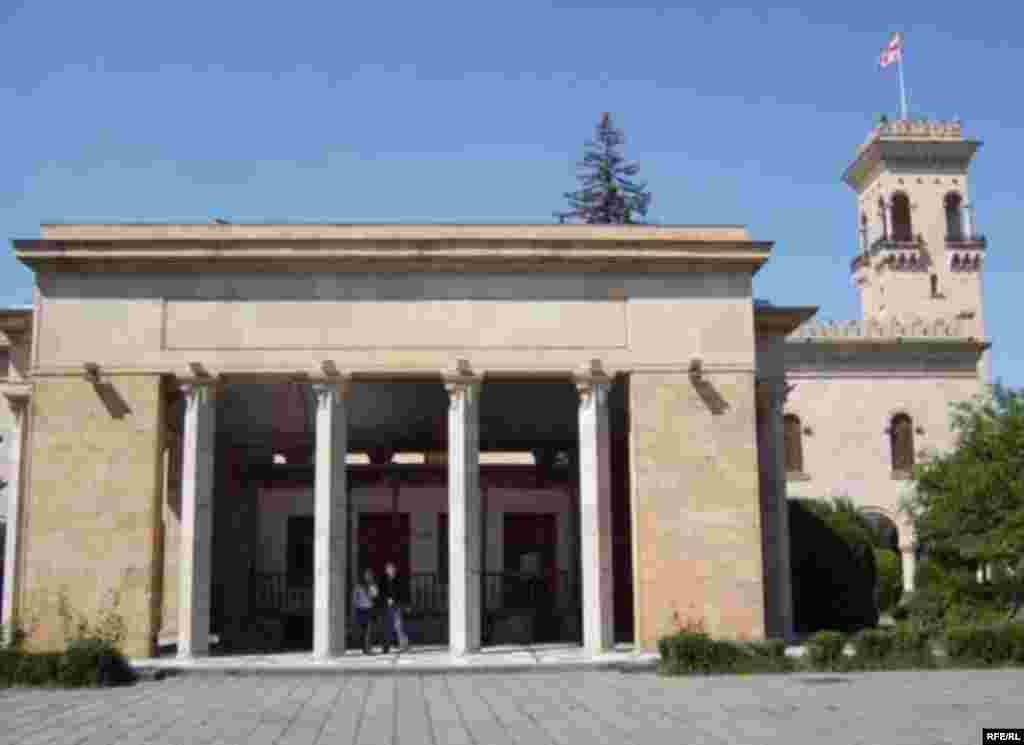 Stalin's Birthplace - The home where Stalin was raised is today shrouded by a building that serves as the Josef Stalin Museum.