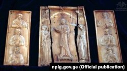 Оконский триптих