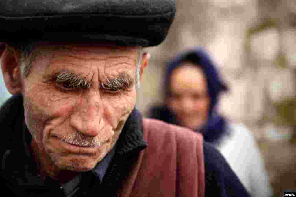 Ağsunun Qaravəlli kəndi #15