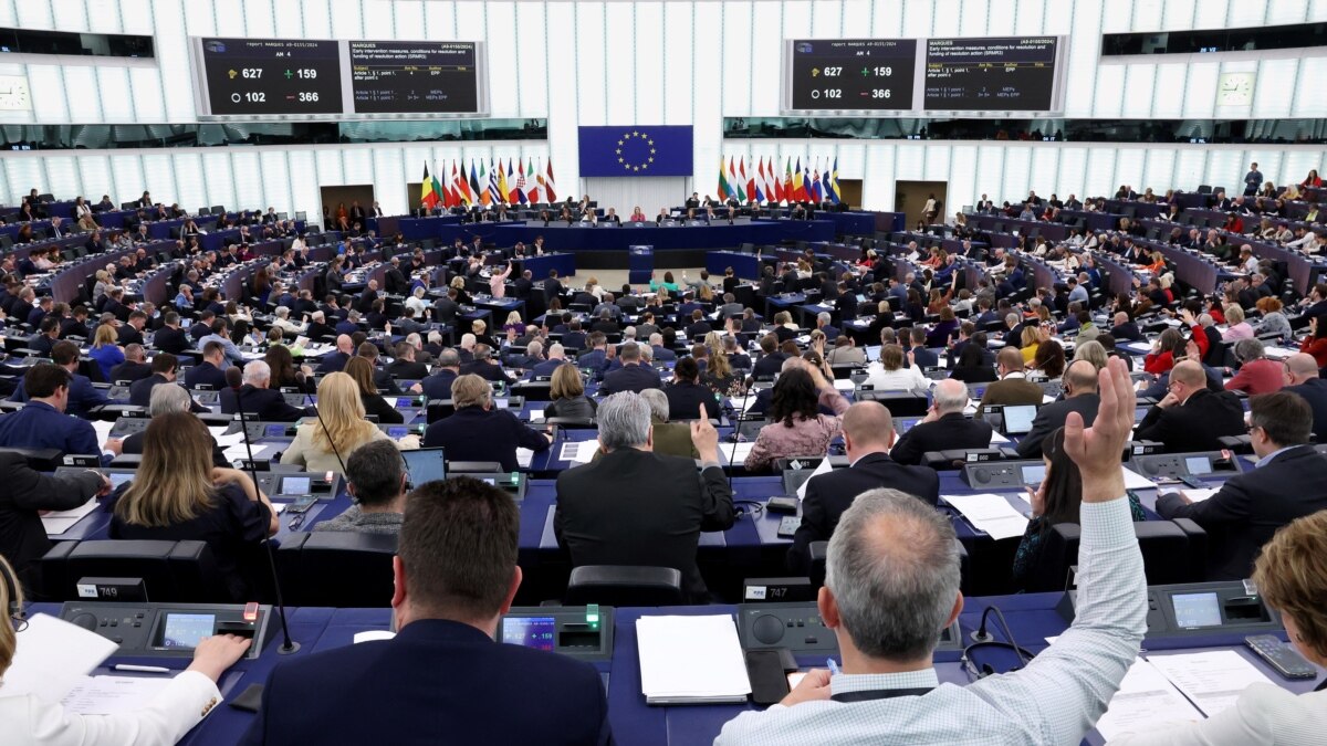 Европейският парламент одобри в четвъртък с призив политическото ръководство в