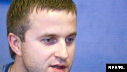 Юрась Карэтнікаў