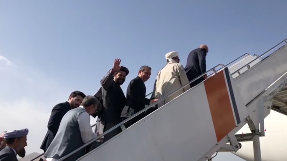 Afghan Government Delegation Leave For Intra-Afghan Peace Talks In Doha