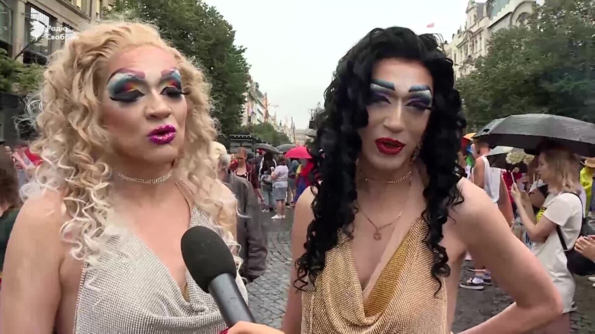 Гей-парад в Праге впервые поддержала мэрия города – видео