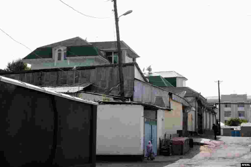 Бомпӯшиҳои рангини Душанбе #78