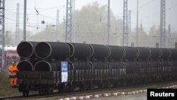 Транспортування труб для спорудження газопроводу «Північний потік-2», ілюстративне фото