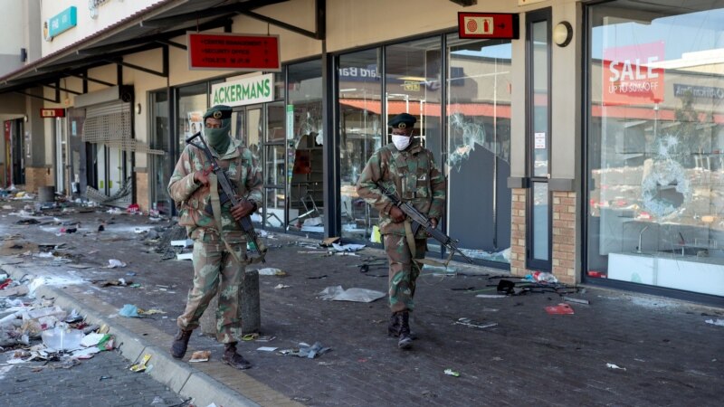 მედიის თანახმად, სამხრეთ აფრიკაში არეულობის შედეგად 72 ადამიანია დაღუპული
