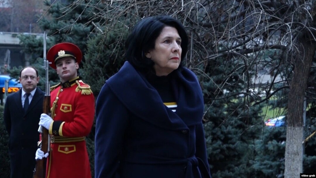 Тбилиси, считает президент Грузии, должен воспользоваться моментом, чтобы «толкнуть дверь в ЕС»