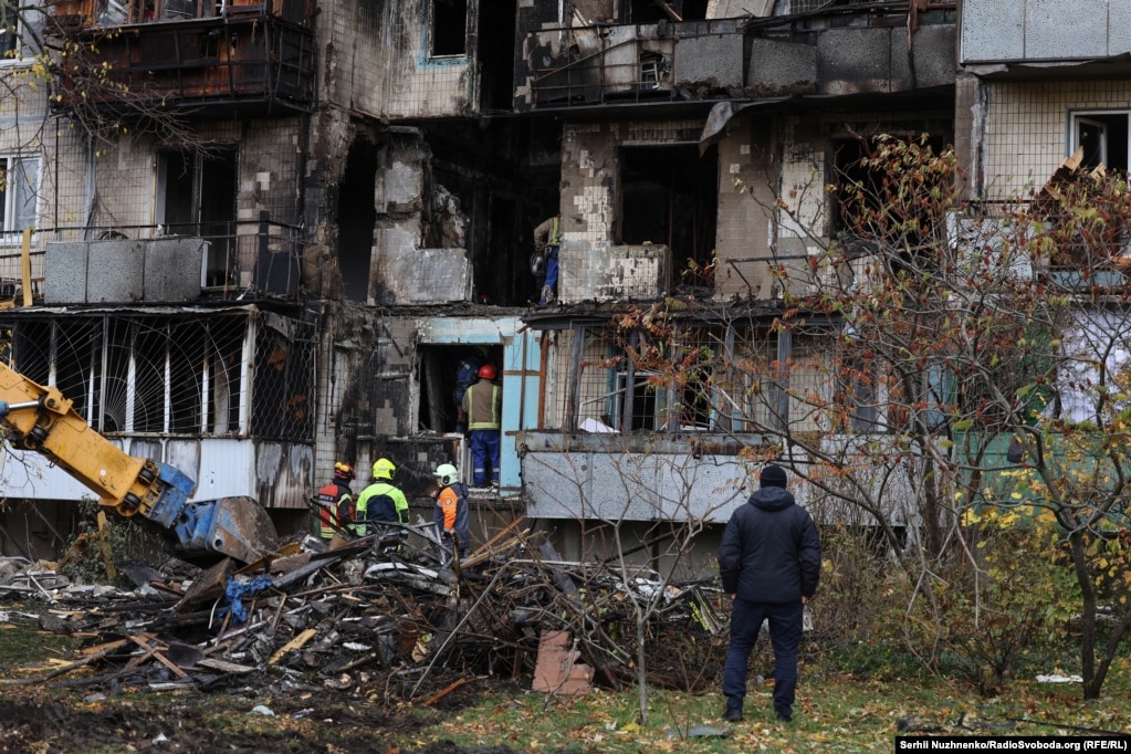 За інформацією прокуратури, вогонь охопив квартири з першого по сьомий поверх