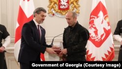 „მაგნიტსკის სანქციებში“ მოხვედრილი მირზა კეზევაძე აღარ მსახურობს შსს-ის განსაკუთრებულ დავალებათა დეპარტამენტის უფროსის მოადგილის პოსტზე.