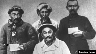 Англиядағы жалаңаш сән көрсетілімі