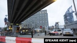 Policia në Roterdam dje e anuloi një koncert për shkak të "kërcënimit të mundshëm terrorist"