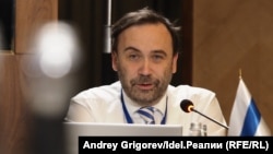 Илья Пономарев. Архивное фото