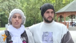 Саргардонликдаги асал ойи - Европага йўл олган суриялик келин-куëв