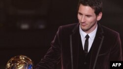 Շվեյցարիա - Լիոնել Մեսին ստանում է «Ոսկե գնդակը», 9-ը հունվարի, 2012թ.