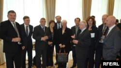 Dopisnici RSE iz Hrvatske s predsjednikom Hrvatske Stjepanom Mesićem