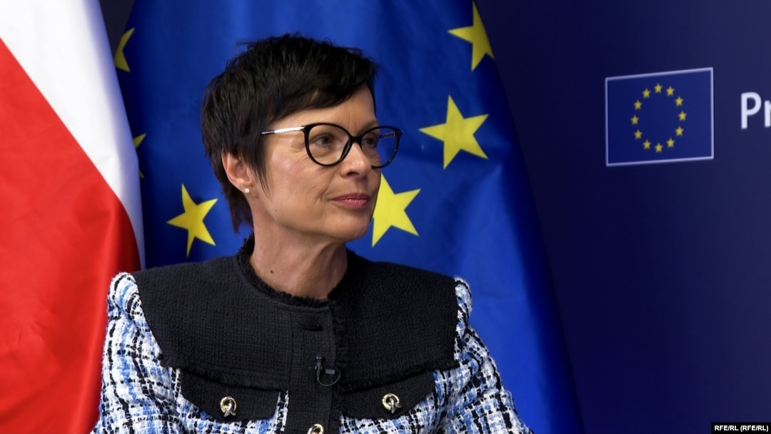 Марта Кос, Еврокомиссар по расширению ЕС. Во время интервью с Радіо Свобода. Чехия, Прага, 28 апреля 2025 года